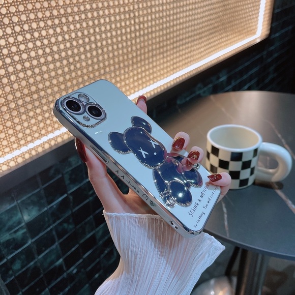 Electroplate Silver Violent Bear in White Background iPhone Case - Picture 10 of 11